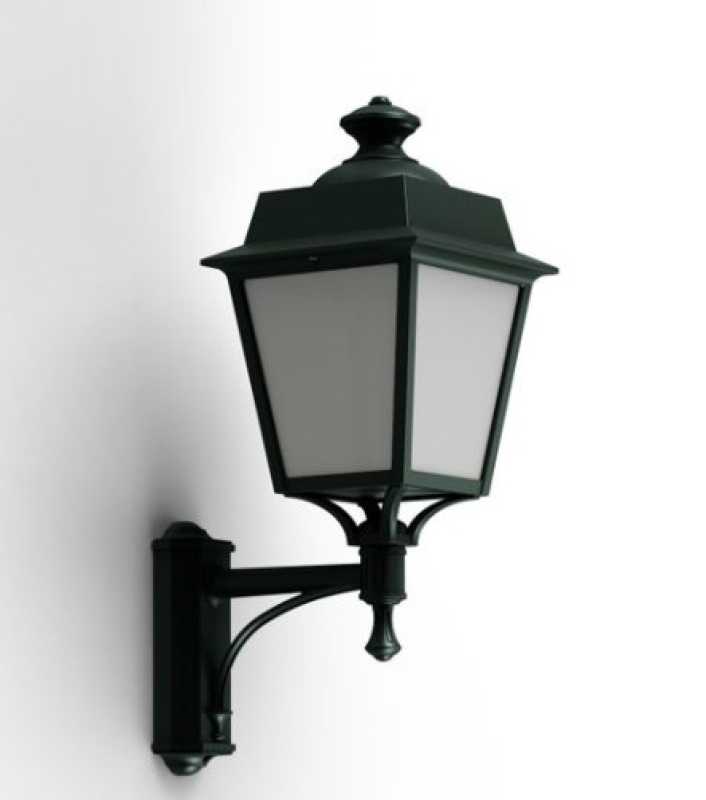 Landhaus Aussenleuchte aufrecht